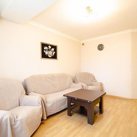 Excellent Apartment In The Center Of The Capital.Amiryan 耶烈万 外观 照片