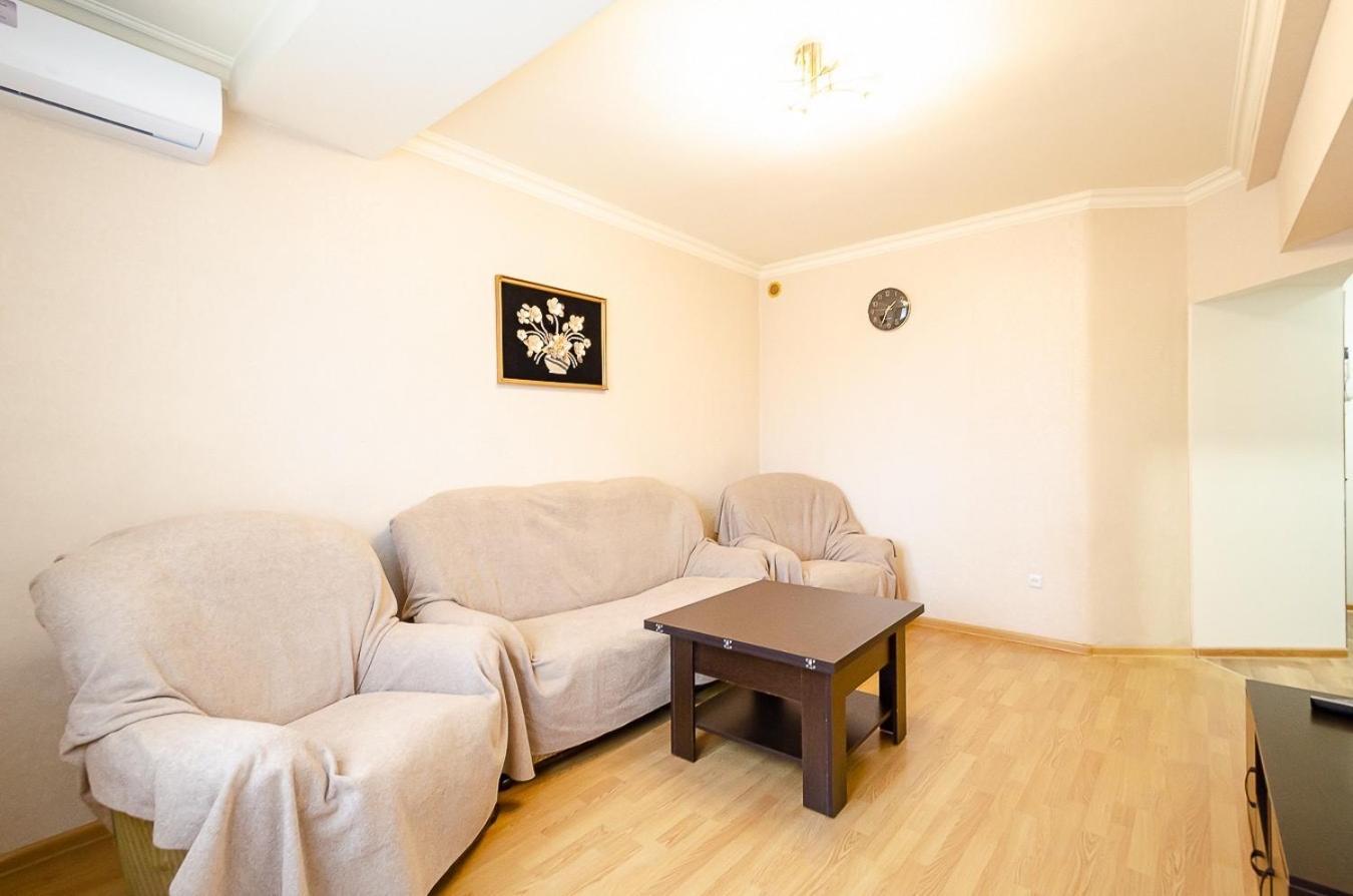 Excellent Apartment In The Center Of The Capital.Amiryan 耶烈万 外观 照片